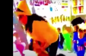 Νηπιαγωγός στην Κύπρο τραντάζει στον αέρα παιδί και απειλεί να το πετάξει από το παράθυρο