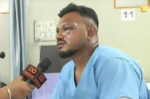 Ινδία: «Είδα ανθρώπους να πεθαίνουν» - Ο επιζών της μοιραίας πτήσης περιγράφει πώς βγήκε από τα συντρίμμια