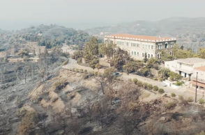 Χίος: Βίντεο από drone δείχνει τις καμένες εκτάσεις σε Βολισσό και Λιμνιά