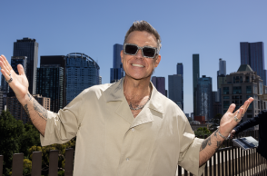 Ο λόγος πίσω από την καθυστέρηση της κυκλοφορία του άλμπουμ του Ρόμπι Γουίλιαμς