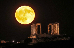 Υπερπανσέληνος Οκτωβρίου: Απόψε το ονειρικό θέαμα, το φεγγάρι της συγκομιδής