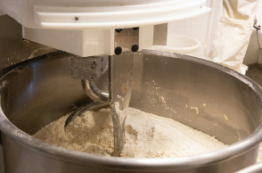 Λάρισα: 49χρονη σκοτώθηκε όταν τα μαλλιά της μπλέχτηκαν στο ζυμωτήριο