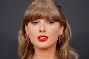 Η Τέιλορ Σουίφτ κυκλοφόρησε το τρέιλερ για τη νέα συναυλιακή ταινία της, «The Eras Tour: The Final Show» - Θα προβληθεί στο Disney+ στις 12 Δεκεμβρίου.