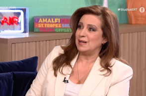 Συγκινήθηκε “στον αέρα” η Ευαγγελία Μουμούρη για τον ρόλο της στο “Ριφιφί”