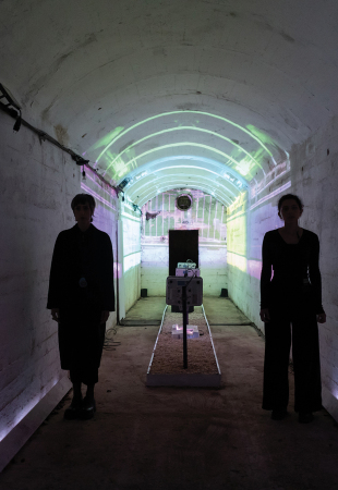 Athens Voice 877 - Αφροδίτη Παναγιωτάκου, Μανώλης Μανουσάκης