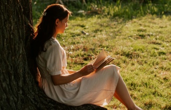 Σελίδες για το Πάσχα: Ελληνική λογοτεχνία