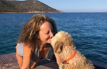 Ρεβέκκα Καμχή