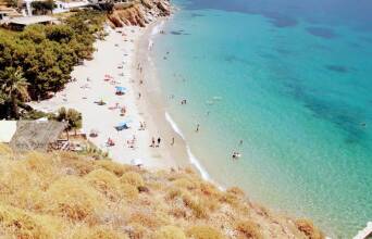 Χωρίς ξαπλώστρες 2023: Ταξίδια χωρίς πρόγραμμα και εικόνες της καλοκαιρινής Ελλάδας