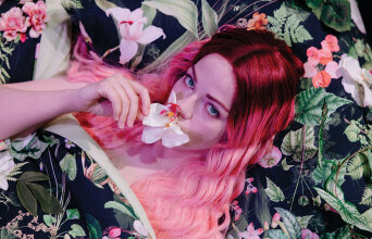 Περλίμπλιν και Μπελίσα, Θέατρο Πορεία