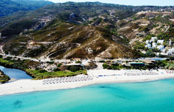 Ικαρία: Παραλία Μεσακτή