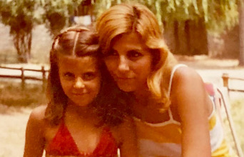 Η Χαλκιδική της Έλενας Ράπτη