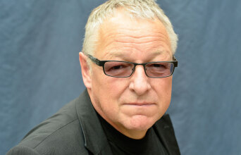 Ρόυ Γιάκομπσεν