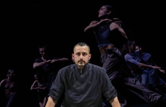 Ο Χρήστος Παπαδόπουλος ανεβάζει το «Μy fierce ignorant step» στη Στέγη Ιδρύματος Ωνάση