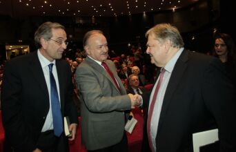 Συγκινητικό αντίο του Ευάγγελου Βενιζέλου στον Δημήτρη Σταμάτη