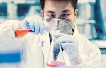 Κίνα, γιατρος