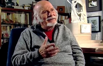 Ο γλύπτης Ευάγγελος Μουστάκας