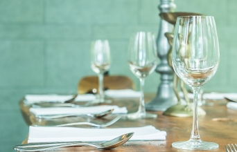  8+1 σημάδια που θα μαρτυρίσουν αν το φαγητό είναι φρέσκο όταν τρώμε έξω