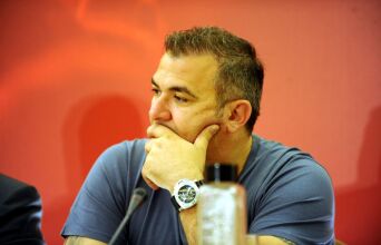 Αντώνης Ρέμος: Υποβλήθηκε σε χειρουργείο στην κοιλιακή χώρα