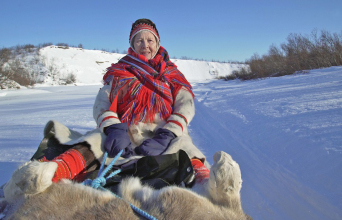 «Στη χώρα του πάγου και της φωτιάς»: Το ντοκιμαντέρ της Δήμητρας Ζήρου για τη σύγχρονη ζωή των Sámi