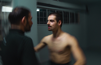 Κωνσταντίνος Χατζής: «Το σήμερα αποκαλύπτεται μόνο μέσα από τους ποιητές»