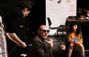 «Μαρτυρία μιας κλεμμένης εφηβείας», Θέατρο Τέχνης