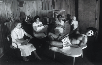 Ο Φίλιππος Τσιάρας με την οικογένειά του