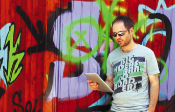 Νώντας Συρράκος