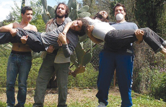 Κόρε. Ύδρο. Ένα ιδιοσυγκρασιακό συγκρότημα