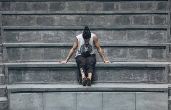 Οι Άγγελοι του Αργύρη Πανταζάρα στην Μικρή Επίδαυρο