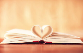 love-valentines-book-gift-ideas.jpg