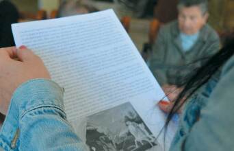 Διαβάζω για τους Άλλους