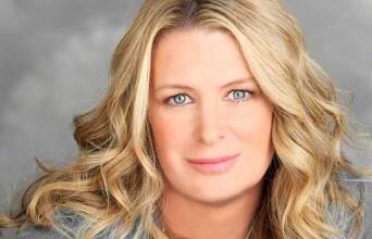 Kristin Hannah
