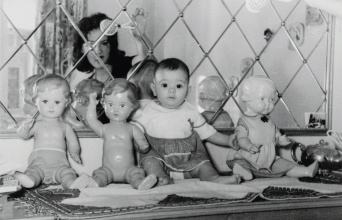 Μανίνα, 1961, Καβάλα