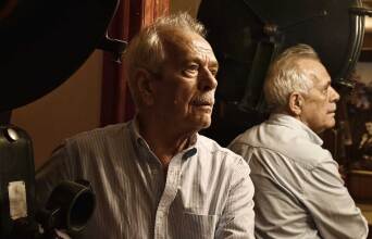 Γιώργος Αρμένης © Πηνελόπη Μασούρη. Βοήθος φωτογράφου: Ηλίας Κοντογιώργος