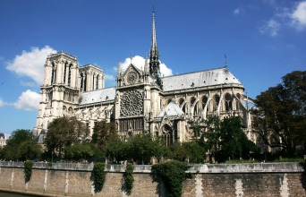 notre-dame-490222_1920.jpg