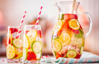 sixty-and-me_3-refreshing-fruit-infused-water-recipes-to-help-you-stay-cool-this-summer.jpg