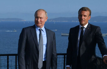 Βλάντιμιρ Πούτιν, Εμανουέλ Μακρόν © EPA/ALEXEI DRUZHININ / SPUTNIK / KREMLIN POOL MANDATORY