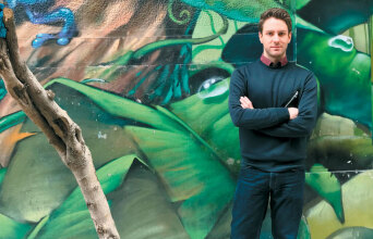 Τζέισον-Αντιγόνη Δούσης