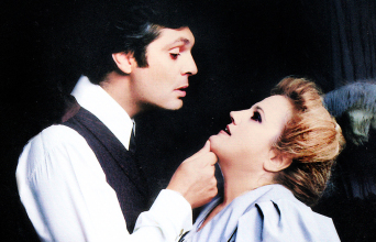 "O μυστήριος Mr Love" της Kαρολάιν Λιτς