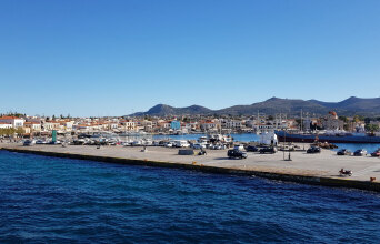 Αίγινα © Ελένη Μπεζιριάνογλου