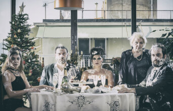 Πατέρας, Σκην. Βασίλης Μπισμπίκης / Θέατρο Αποθήκη