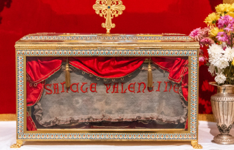 agios valentinos leipsana plateia viktorias