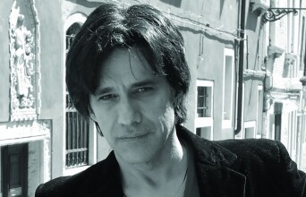 Ο συγγραφέας Αλέξης Σταμάτης