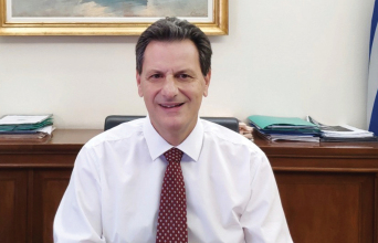 Ο Θόδωρος Σκυλακάκης, υφυπουργός Δημοσιονομικής Πολιτικής, αναλύει πώς βρέθηκαν 24 δισ. ευρώ για την αντιμετώπιση των οικονομικών συνεπειών του κορωνοϊού.