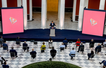 Παρουσίαση του προγράμματος «Μένουμε Όρθιοι ΙΙ» από τον πρόεδρο του ΣΥΡΙΖΑ, Αλέξη Τσίπρα