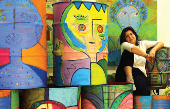 Η Νίνα Ιωαννίδου, ιδιοκτήτρια του ανθοπωλείου Fleria