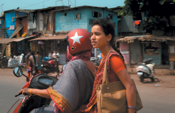 «Μη με λες κύριο (Sir)» του Ροχένα Γκέρα