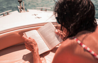 8 βιβλία για τον Αύγουστο