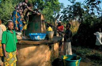 Κάρμε Κολ Καπντεβίλα, μια καταλανή γυναικολόγος στην Αφρική