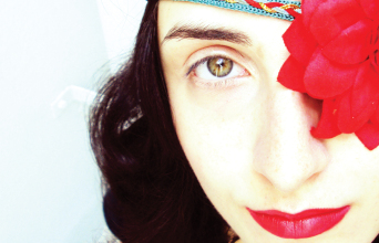 Η Θάσος της Έφης Γούση